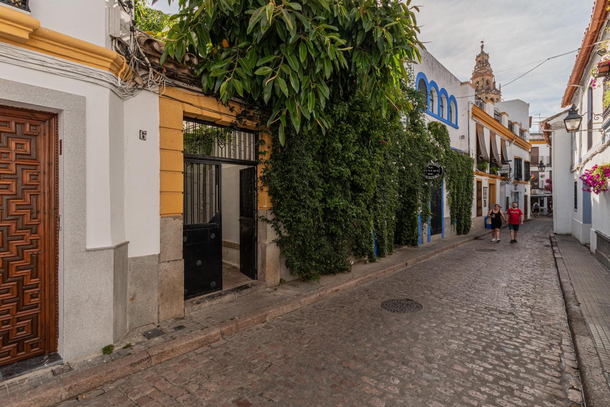 Апартаменти Luxury El Patio De La Juderia Кордова Екстер'єр фото